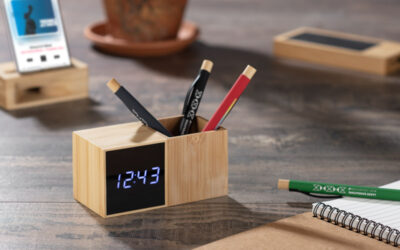 Jaki zegar z logo wybrać?