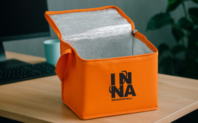 Jaki materiał worka sprawdzi się w kampanii outdoorowej?