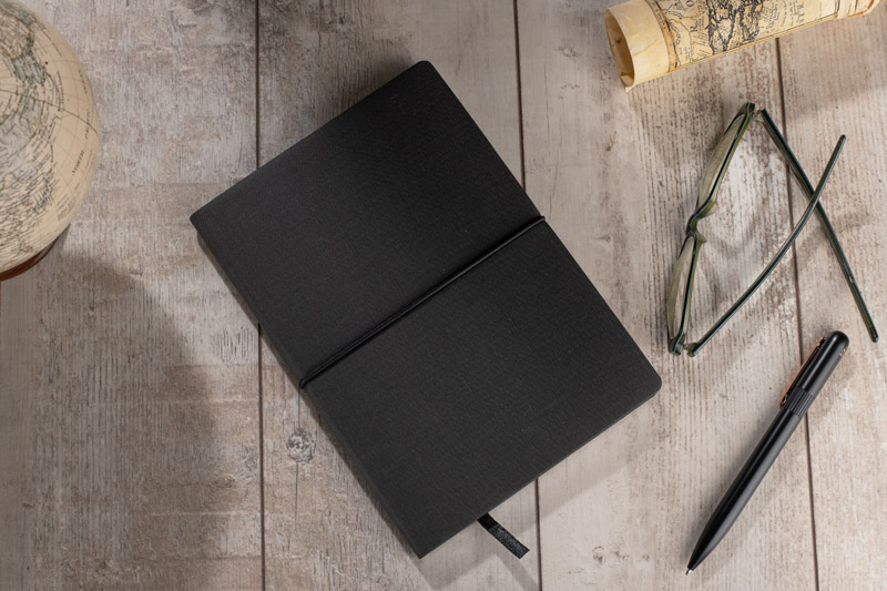 Notes BUMI A5 z własnym nadrukiem, kolor czarny